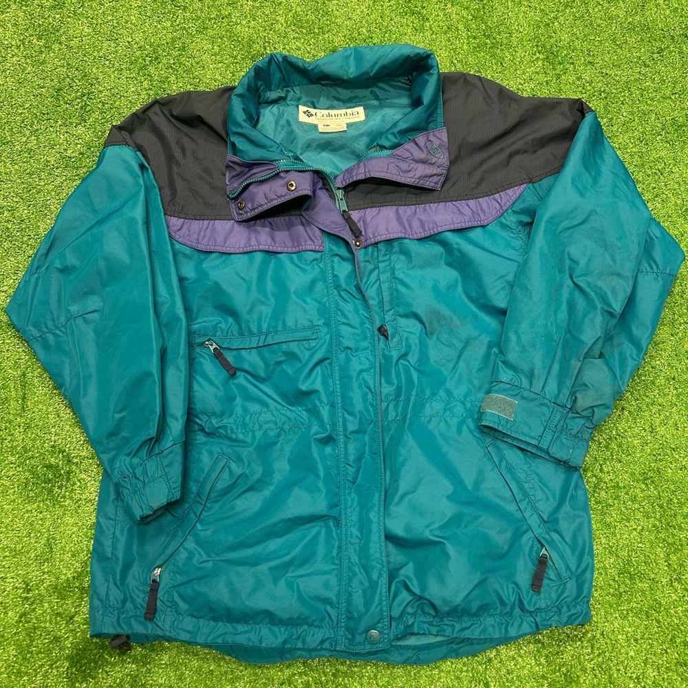 Women’s Vintage Columbia Jacket